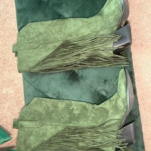 Fringed cowboy boots